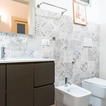 Nena House Apartment *
